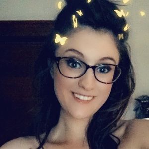 Meet your Posher, Gabrielle